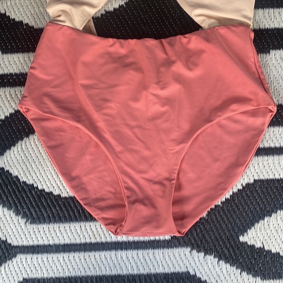 Raising Wild ERIKA Swimsuit - Picture 6 of 10